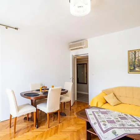 Klaudia Apartment