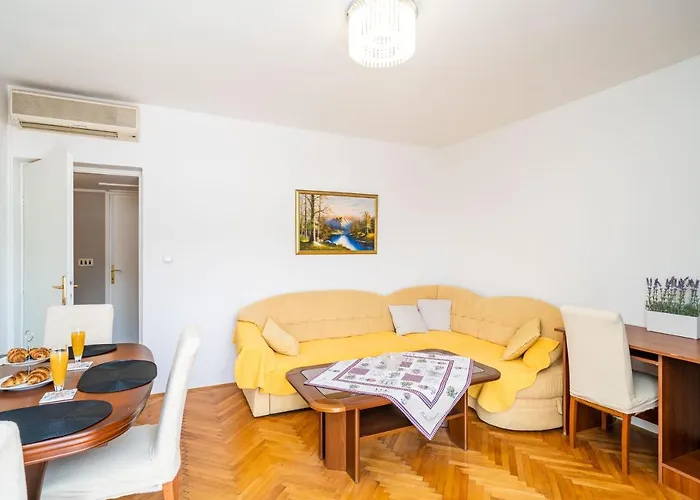 Klaudia Appartement *